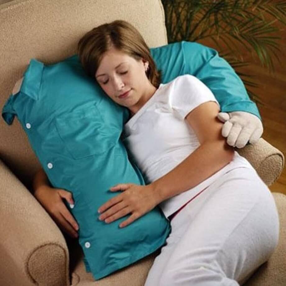 boyfriend-pillow2
