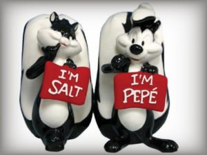 Read more about the article Pepé Le Pew & Penelope Salt & Pepper Shakers