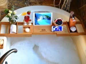 Read more about the article Luxury Bathtub Caddy Tray