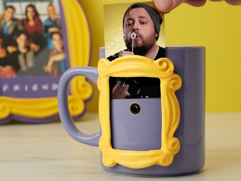 Read more about the article Friends Photo Frame Mug