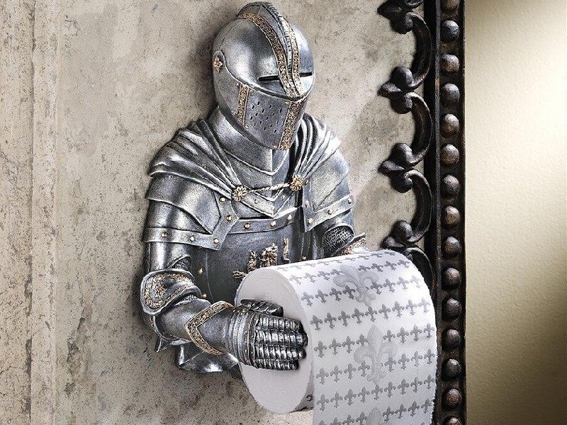 Read more about the article Medieval Knight Toilet Paper Holder
