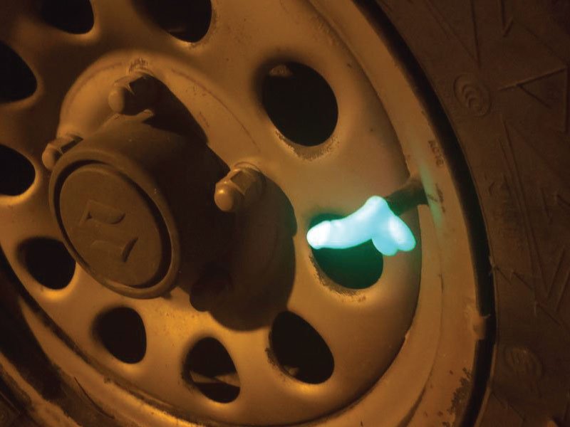 Read more about the article Glow In The Dark Penis Tire Valve