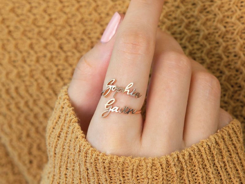 Read more about the article Custom Double Name Ring